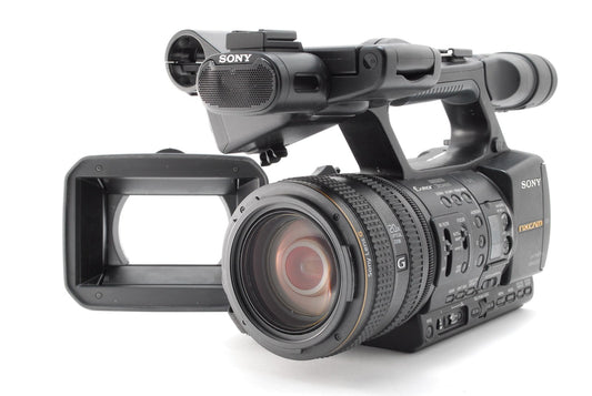 Sony HXR-NX5R 4K Professional Camcorder (1/2.8" Exmor CMOS, 20x Zoom, 3G-SDI, Dual XQD) - HXRNX5R